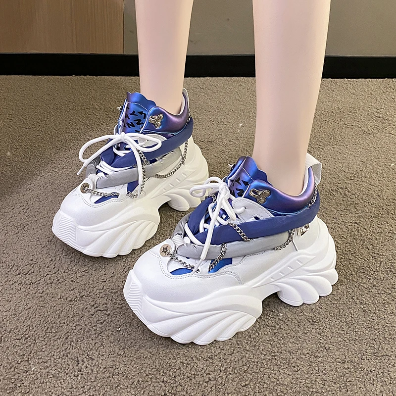 Belle scarpe da ginnastica da  - Running Gear Shoes recensione e prezzo